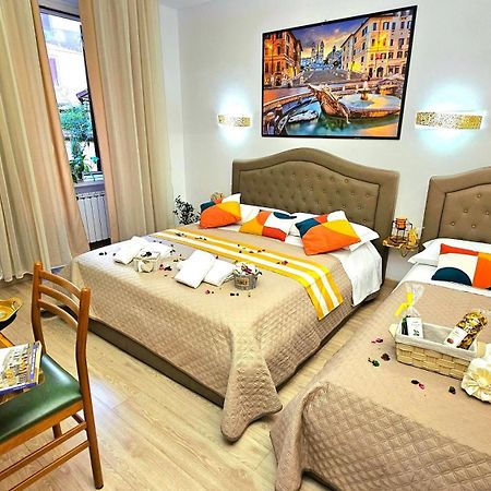 Bed and Breakfast A Casa Simpatia Roma - Free Parking If You Book 4 Nights Zewnętrze zdjęcie