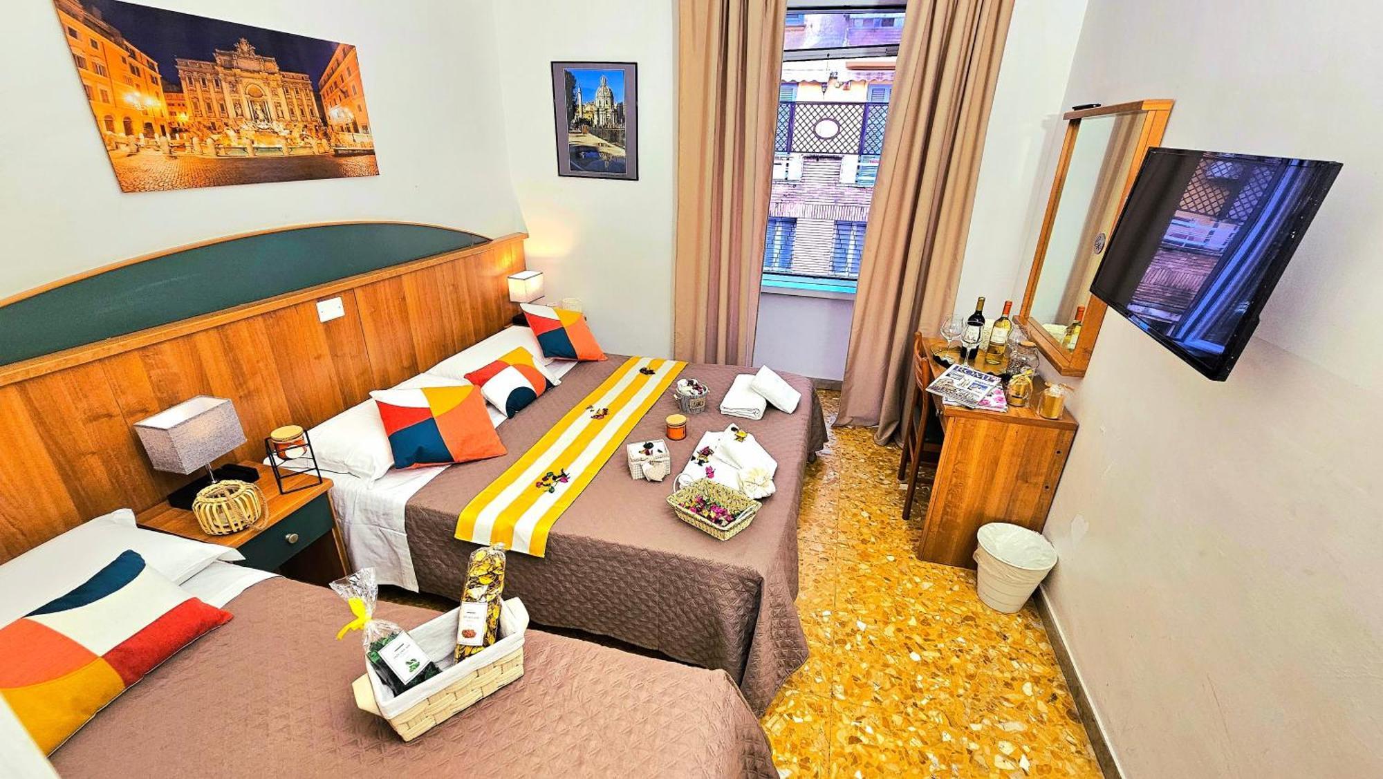 Bed and Breakfast A Casa Simpatia Roma - Free Parking If You Book 4 Nights Zewnętrze zdjęcie